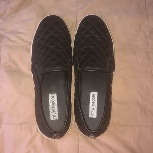 Steve Madden Black Slip Ons